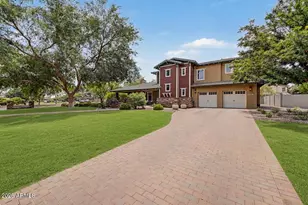 13118 N Founders Park Blvd, Surprise, AZ 85379 - Photo 2