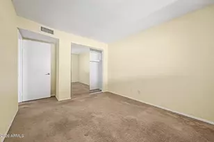 5212 E Tamblo Dr, Phoenix, AZ 85044 - Photo 20