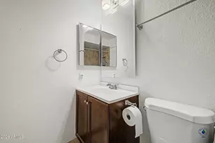 5212 E Tamblo Dr, Phoenix, AZ 85044 - Photo 14