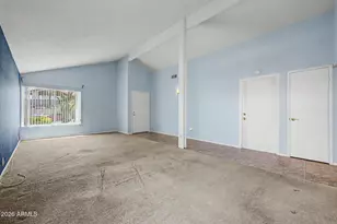 5212 E Tamblo Dr, Phoenix, AZ 85044 - Photo 8