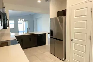 7954 W Medlock Dr, Glendale, AZ 85303 - Photo 6