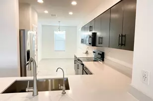 7954 W Medlock Dr, Glendale, AZ 85303 - Photo 4