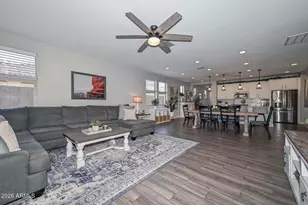 26733 N 68th Ln, Peoria, AZ 85383 - Photo 6