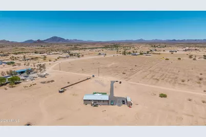 43283 W Earll Drive, Tonopah, AZ 85354 - Photo 42
