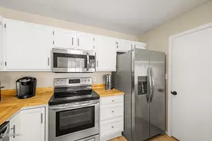 3109 E Siesta Ln, Phoenix, AZ 85050 - Photo 8