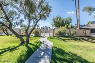 3109 E Siesta Ln, Phoenix, AZ 85050 - Photo 22