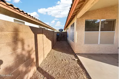 8916 W Davis Road, Peoria, AZ 85382 - Photo 28