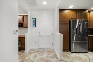 5350 E Deer Valley Dr, Phoenix, AZ 85054 - Photo 10