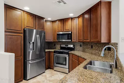 5350 E Deer Valley Drive #2399, Phoenix, AZ 85054 - Photo 12