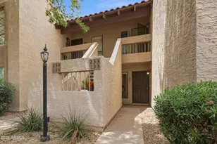 8651 E Royal Palm Rd, Scottsdale, AZ 85258 - Photo 2