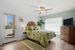 8651 E Royal Palm Rd, Scottsdale, AZ 85258 - Photo 18