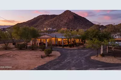 2056 W Gail Road, Queen Creek, AZ 85142 - Photo 2