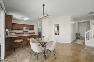 2527 S 89th Dr, Tolleson, AZ 85353 - Photo 8