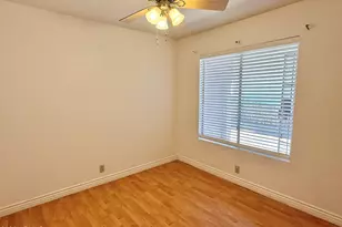 3943 W Whispering Wind Dr, Glendale, AZ 85310 - Photo 12