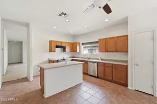 641 W Jahns Ct, Casa Grande, AZ 85122 - Photo 4
