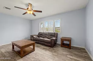 802 E Roberts Rd, Phoenix, AZ 85022 - Photo 2