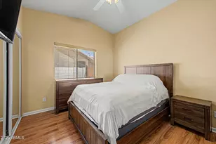 802 E Roberts Rd, Phoenix, AZ 85022 - Photo 14