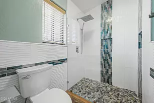 802 E Roberts Rd, Phoenix, AZ 85022 - Photo 12