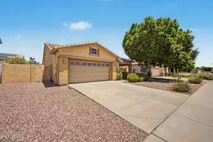 8118 W Harmony Ln, Peoria, AZ 85382 - Photo 2