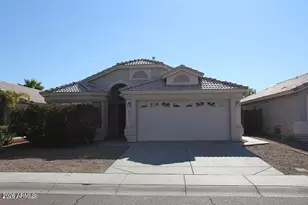 6611 W Desert Hollow Dr, Phoenix, AZ 85083 - Photo 1