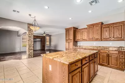 731 W Indigo Drive, Chandler, AZ 85248 - Photo 6