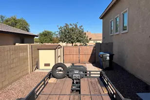 10605 W Catalina Dr, Avondale, AZ 85392 - Photo 48