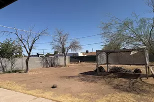 3229 E McKinley St, Phoenix, AZ 85008 - Photo 2