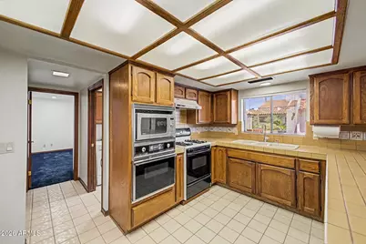 6555 N Maryland Circle, Phoenix, AZ 85013 - Photo 18
