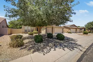 10214 E Los Lagos Vista Ave, Mesa, AZ 85209 - Photo 4