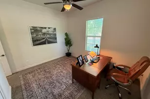 4095 E Comstock Dr, Gilbert, AZ 85296 - Photo 8