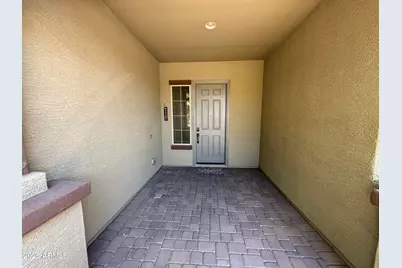 4095 E Comstock Drive, Gilbert, AZ 85296 - Photo 2