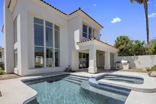 7676 E Tuckey Ln, Scottsdale, AZ 85250 - Photo 38