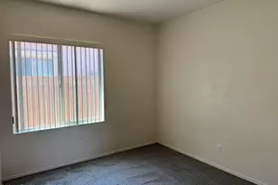9401 W Berkeley Rd, Phoenix, AZ 85037 - Photo 16