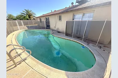4317 N 71st Lane, Phoenix, AZ 85033 - Photo 18