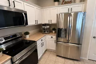 39508 N Prairie Ln, Anthem, AZ 85086 - Photo 2