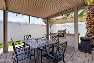 1749 E Medlock Dr, Phoenix, AZ 85016 - Photo 30