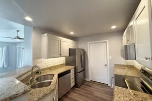 4848 N 36th St, Phoenix, AZ 85018 - Photo 12