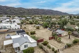 2237 E Desert Ln, Phoenix, AZ 85042 - Photo 6