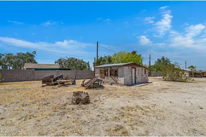 2241 E Desert Lane, Phoenix, AZ 85042 - Photo 14