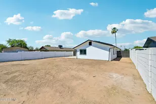 113 N Ridge Cir, Mesa, AZ 85203 - Photo 30