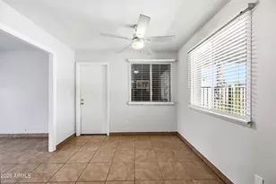 4213 E Sahuaro Dr, Phoenix, AZ 85028 - Photo 10