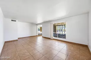 4213 E Sahuaro Dr, Phoenix, AZ 85028 - Photo 4