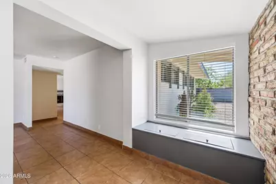 4213 E Sahuaro Drive, Phoenix, AZ 85028 - Photo 2