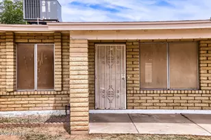 3243 N 77th Dr, Phoenix, AZ 85033 - Photo 2