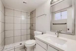 3243 N 77th Dr, Phoenix, AZ 85033 - Photo 16