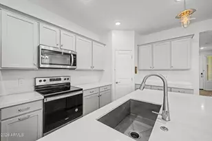 915 S 151st Ln, Goodyear, AZ 85338 - Photo 12