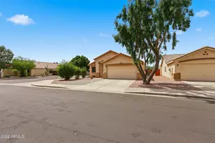 13517 W Young St, Surprise, AZ 85374 - Photo 2