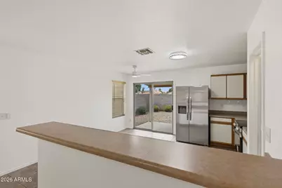 13517 W Young Street, Surprise, AZ 85374 - Photo 8