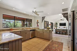 15620 N 19th St, Phoenix, AZ 85022 - Photo 24