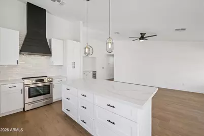 14854 S 46th Street, Phoenix, AZ 85044 - Photo 2